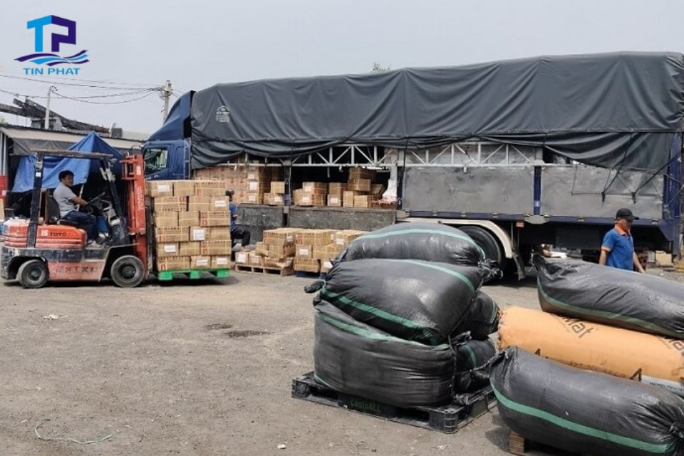 Chúng tôi cam kết mang đến dịch vụ ghép hàng chất lượng cao, đáp ứng mọi nhu cầu của bạn