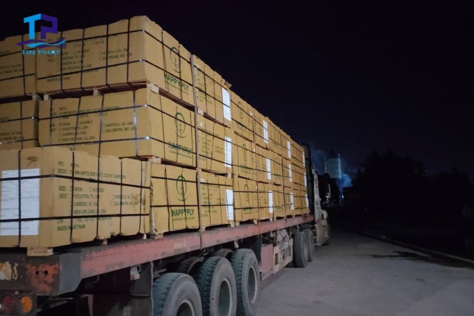 Chành xe vận chuyển hàng đi Hà Nội của Tín Phát hoạt động 24/24 (trừ chủ nhật)