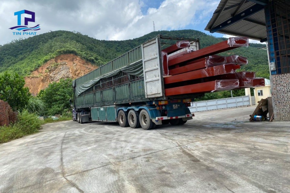 Vận chuyển hàng quá khổ, quá tải