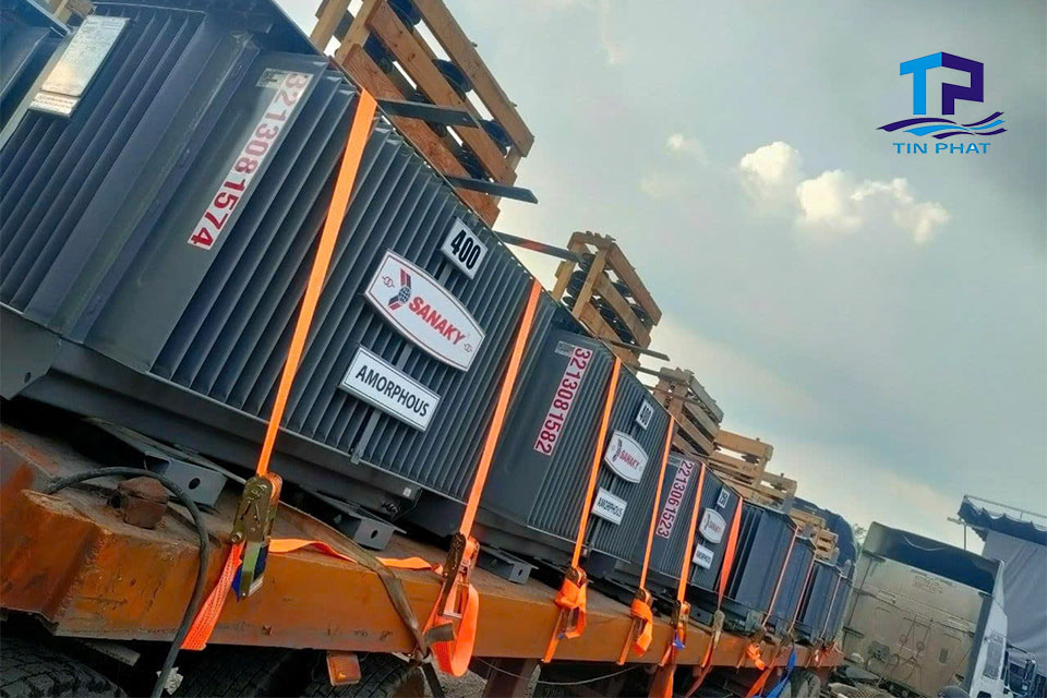 Container mở vách chuyên vận chuyển hàng có kích thước lớn không thể xếp trong container kín Container mở vách chuyên vận chuyển hàng có kích thước lớn không thể xếp trong container kín