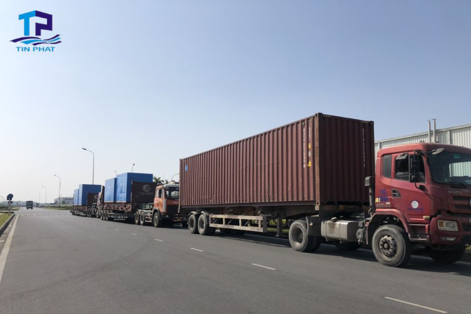 Vận Tải Tín Phát nhận vận chuyển hàng bằng container khắp 34 tỉnh thành Vận Tải Tín Phát nhận vận chuyển hàng bằng container khắp 34 tỉnh thành
