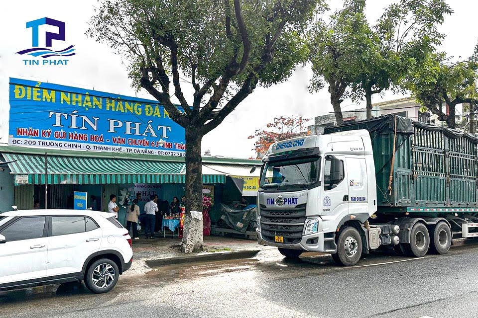 Chành xe đi Đà Nẵng cung cấp dịch vụ vận chuyển hàng đi Đà Nẵng