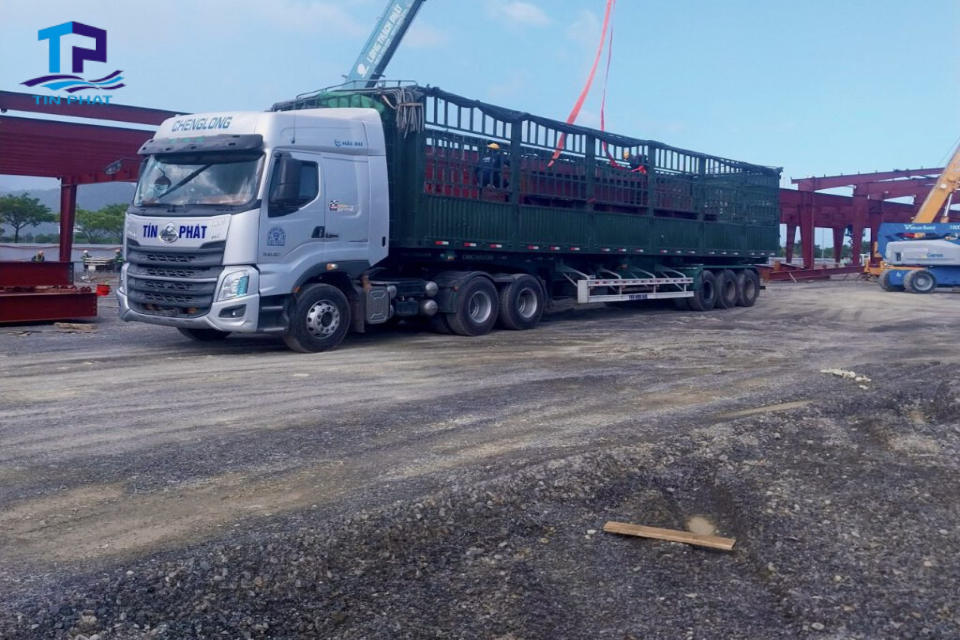 Giá Vận Chuyển Hàng Bằng Container Tại Tín Phát Luôn Phải Chăng