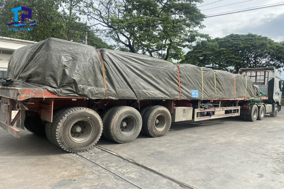 Chành xe Tín Phát: Nằm tại Ngã tư An Sương, Quận 12, TP HCM