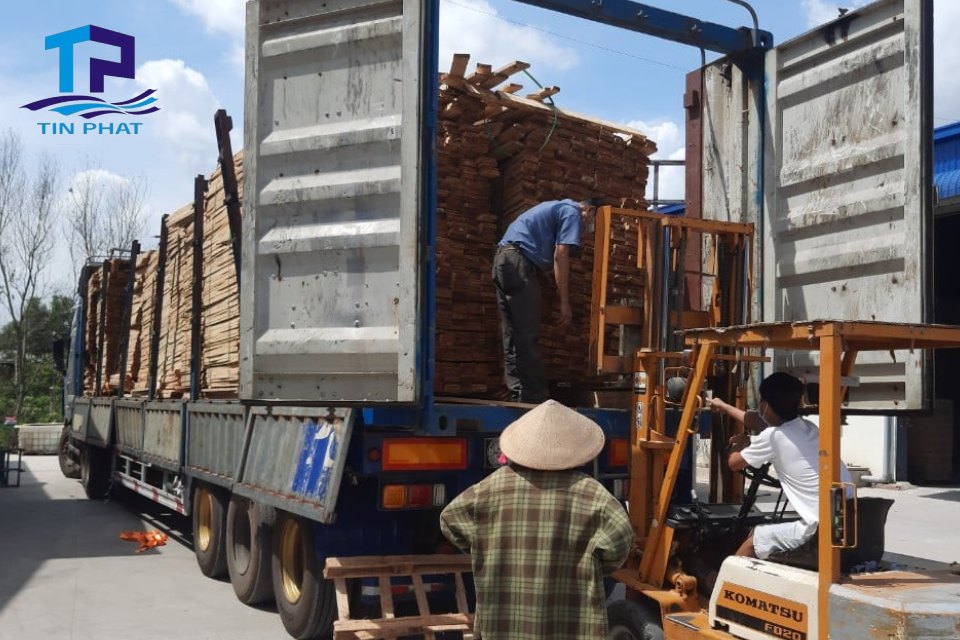 Chúng tôi cung cấp dịch vụ thuê xe tải tại Cần Thơ đến tất cả các khu công nghiệp tại Cần Thơ