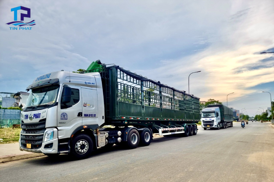 Xe Đồng Nai đi Hải Phòng có nhiều loại thùng xe phù hợp, giúp đảm bảo hàng hóa an toàn