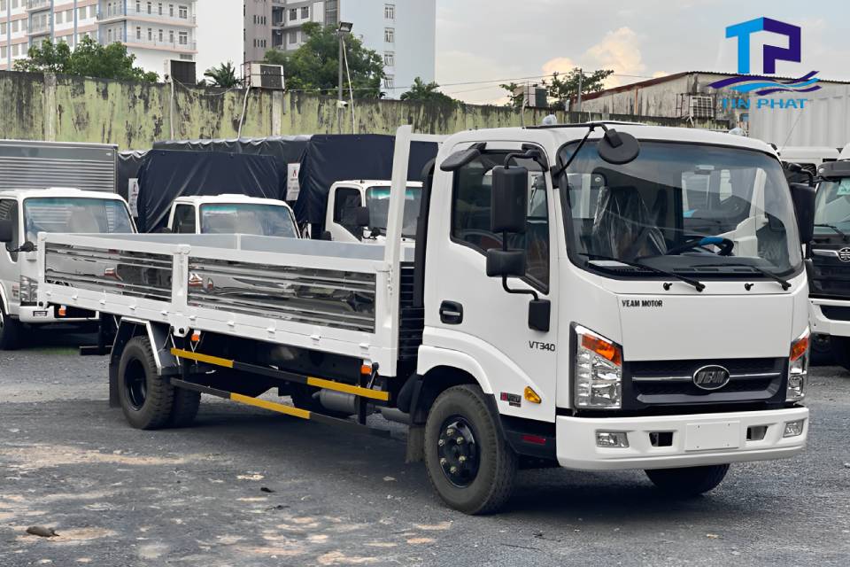 Nhà xe hỗ trợ nhận hàng tận nơi tại các khu công nghiệp, nhà máy, bến xe lớn trong khu vực