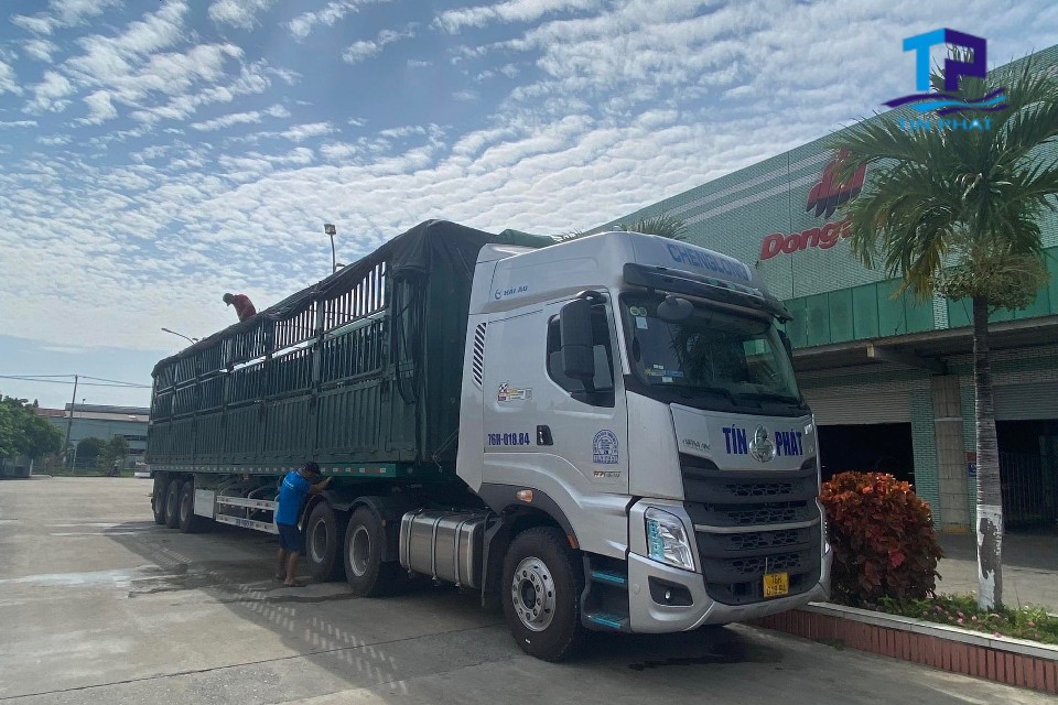 Chúng tôi hỗ trợ báo giá nhanh chóng và chính xác nhất qua hotline 0707.76.8989