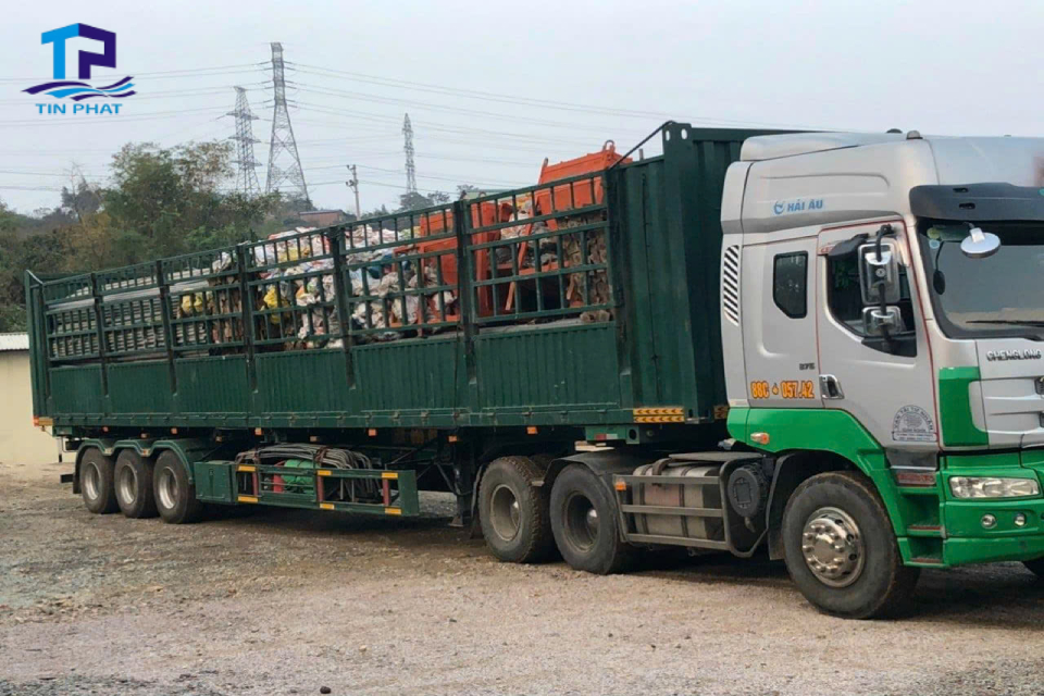 Liên hệ với Vận tải Tín Phát để tìm hiểu và được tư vấn chi tiết những điểm cần lưu ý khi gửi hàng Hà Nội Huế.