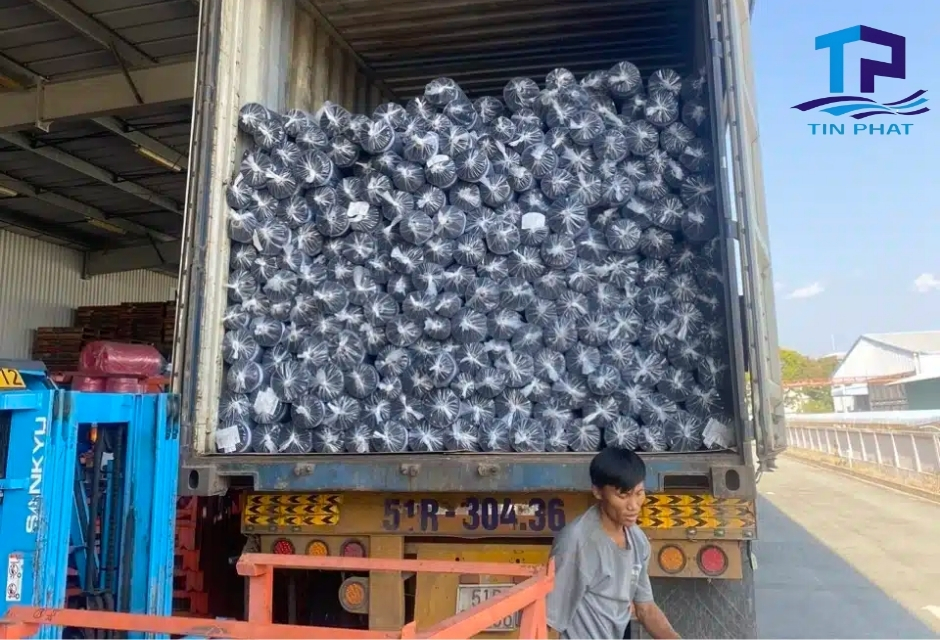 Giá thuê xe tải chở hàng Quận Đống Đa phụ thuộc vào khoảng cách vận chuyển, loại hàng hóa, thời gian vận chuyển và yêu cầu dịch vụ đi kèm Giá thuê xe tải chở hàng Quận Đống Đa phụ thuộc vào khoảng cách vận chuyển, loại hàng hóa, thời gian vận chuyển và yêu cầu dịch vụ đi kèm